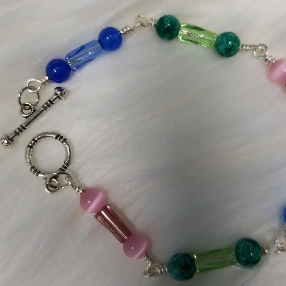 "PRICE DROP" Toggle Multi Color Bracelet Designed by Hand! - Picture 2 of 2